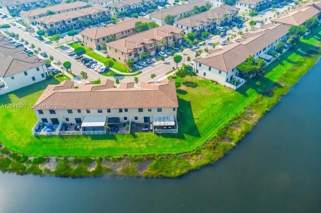 3 of 61 - 3401 W 94th Terrace, Hialeah, FL