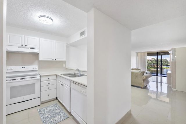 2 of 63 - 5828 Coral Lake Drive, Margate, FL