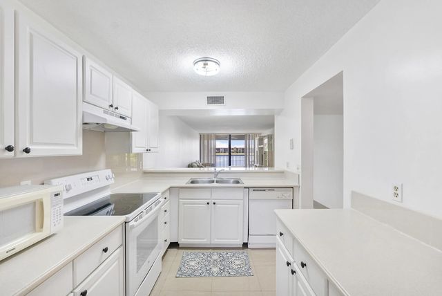 5 of 63 - 5828 Coral Lake Drive, Margate, FL