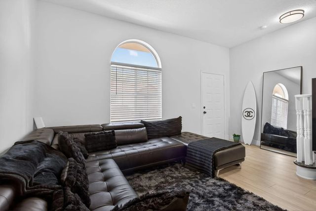 4 of 34 - 2457 Ne 14th Street #2457, Pompano Beach, FL