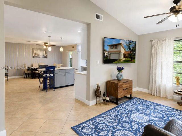 5 of 71 - 13870 Magnolia Court, Davie, FL