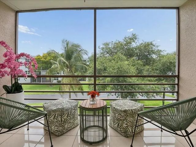 4 of 29 - 117 Royal Park Drive #3f, Oakland Park, FL