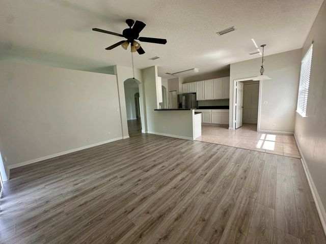 5 of 23 - 6075 46th Lane, Vero Beach, FL