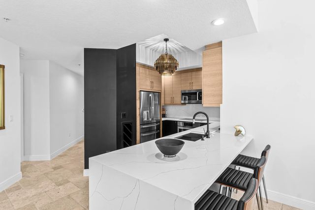 5 of 57 - 701 S Olive Avenue #1204, West Palm Beach, FL