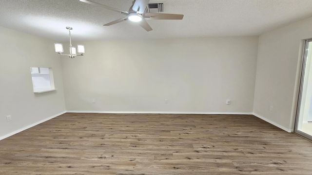 5 of 30 - 5775 Fernley Drive W #95, West Palm Beach, FL