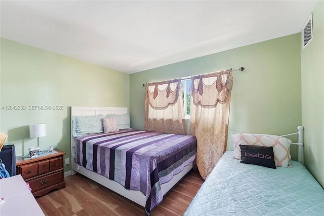 2 of 27 - 2974 Nw 55th Avenue #2b, Lauderhill, FL