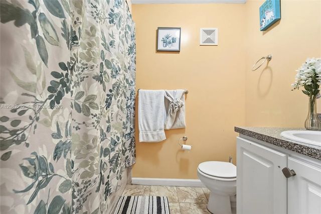 5 of 27 - 2974 Nw 55th Avenue #2b, Lauderhill, FL
