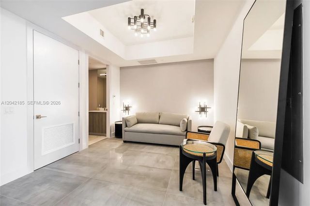 4 of 23 - 17550 Collins Avenue #702, Sunny Isles Beach, FL