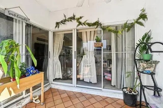 5 of 28 - 20930 Sw 83rd Avenue, Cutler Bay, FL