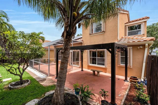 3 of 25 - 2722 Cayenne Avenue, Cooper City, FL