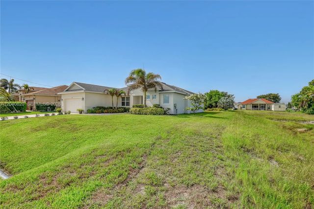 2 of 34 - 440 Sw Undallo Road, Port St. Lucie, FL