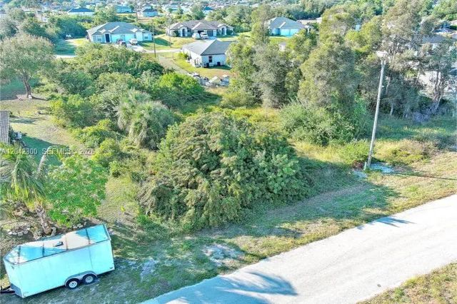3 of 21 - 394 Palencia Avenue, Lehigh Acres, FL