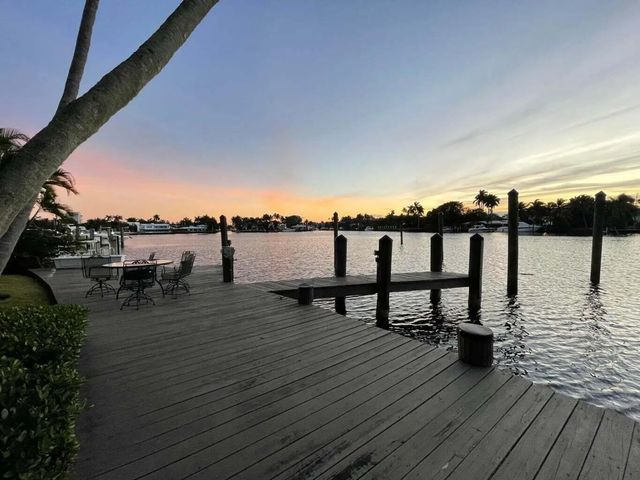 2 of 14 - 325 Sunset Drive #a, Fort Lauderdale, FL