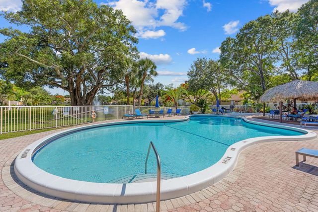 5 of 40 - 3024 S Oakland Forest Drive #3106, Oakland Park, FL