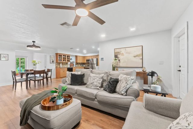 2 of 30 - 7100 Nw 92nd Avenue, Tamarac, FL