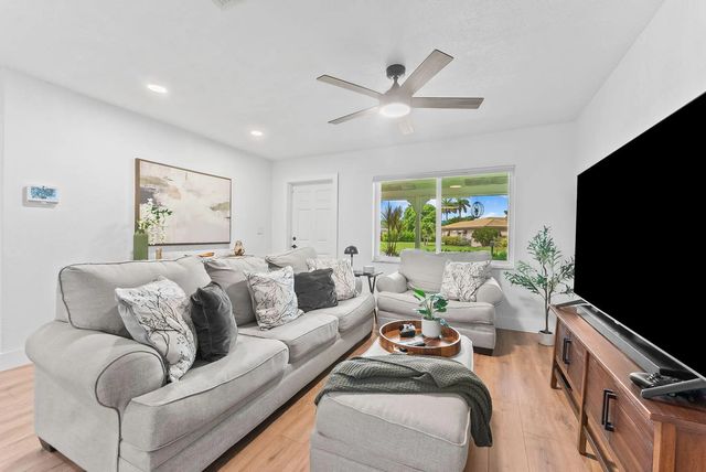 4 of 30 - 7100 Nw 92nd Avenue, Tamarac, FL