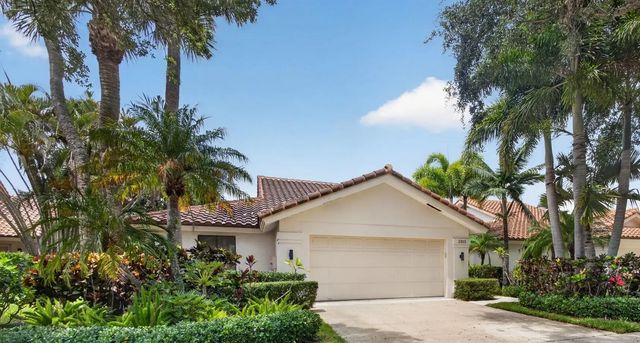 2613 Mohawk Circle, West Palm Beach