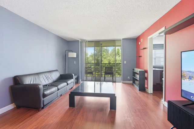 5 of 26 - 4760 Lucerne Lakes Boulevard W #403, Lake Worth, FL