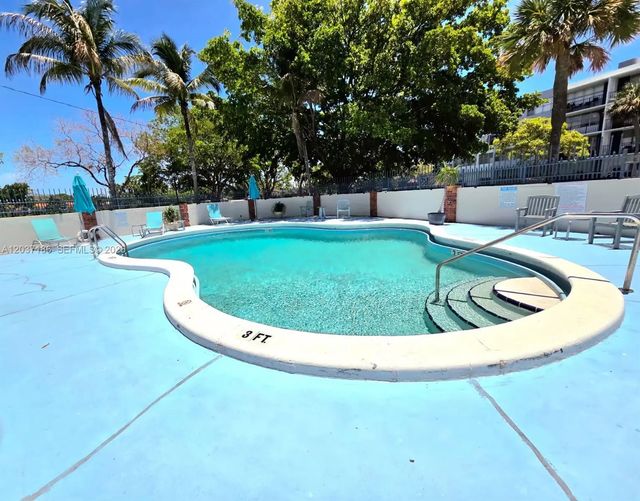 2 of 41 - 16850 S Glades Drive #2k, North Miami Beach, FL