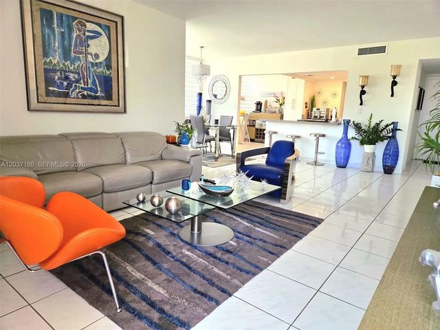 4 of 41 - 16850 S Glades Drive #2k, North Miami Beach, FL