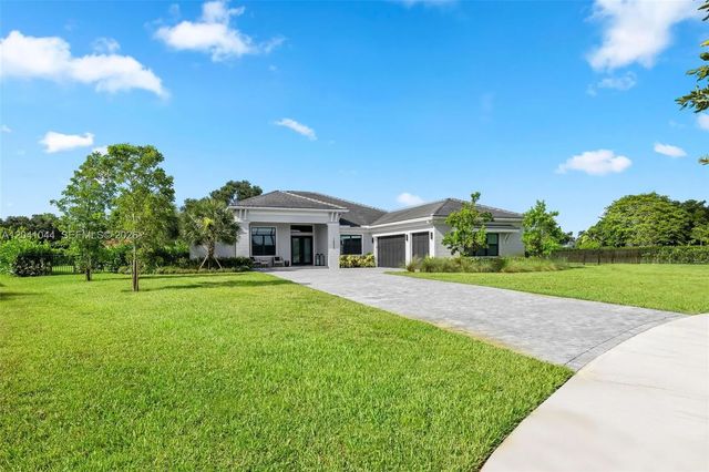 14850 Millstone Ranches Drive, Davie