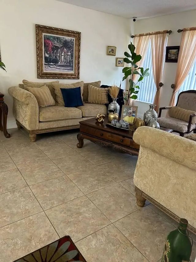 5 of 38 - 3111 Coral Springs Drive #213, Coral Springs, FL