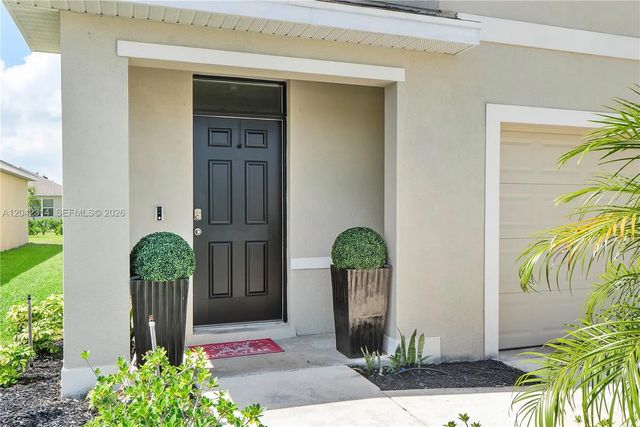5 of 38 - 12276 Sw Nettuno Way, Port St. Lucie, FL