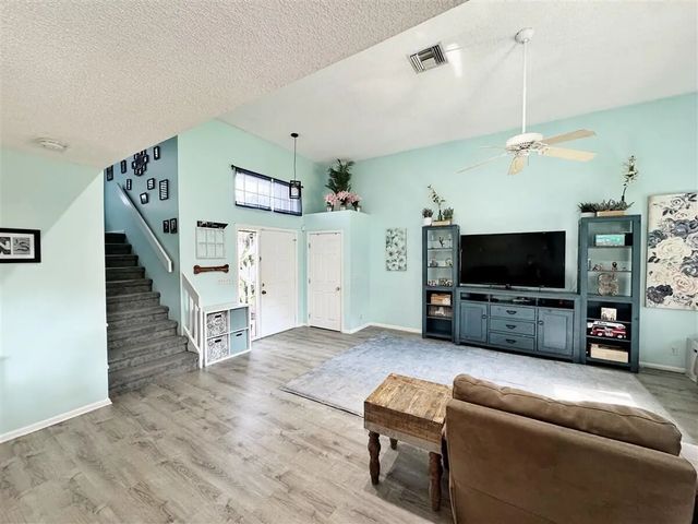 4 of 35 - 1020 Nw 107th Avenue, Plantation, FL