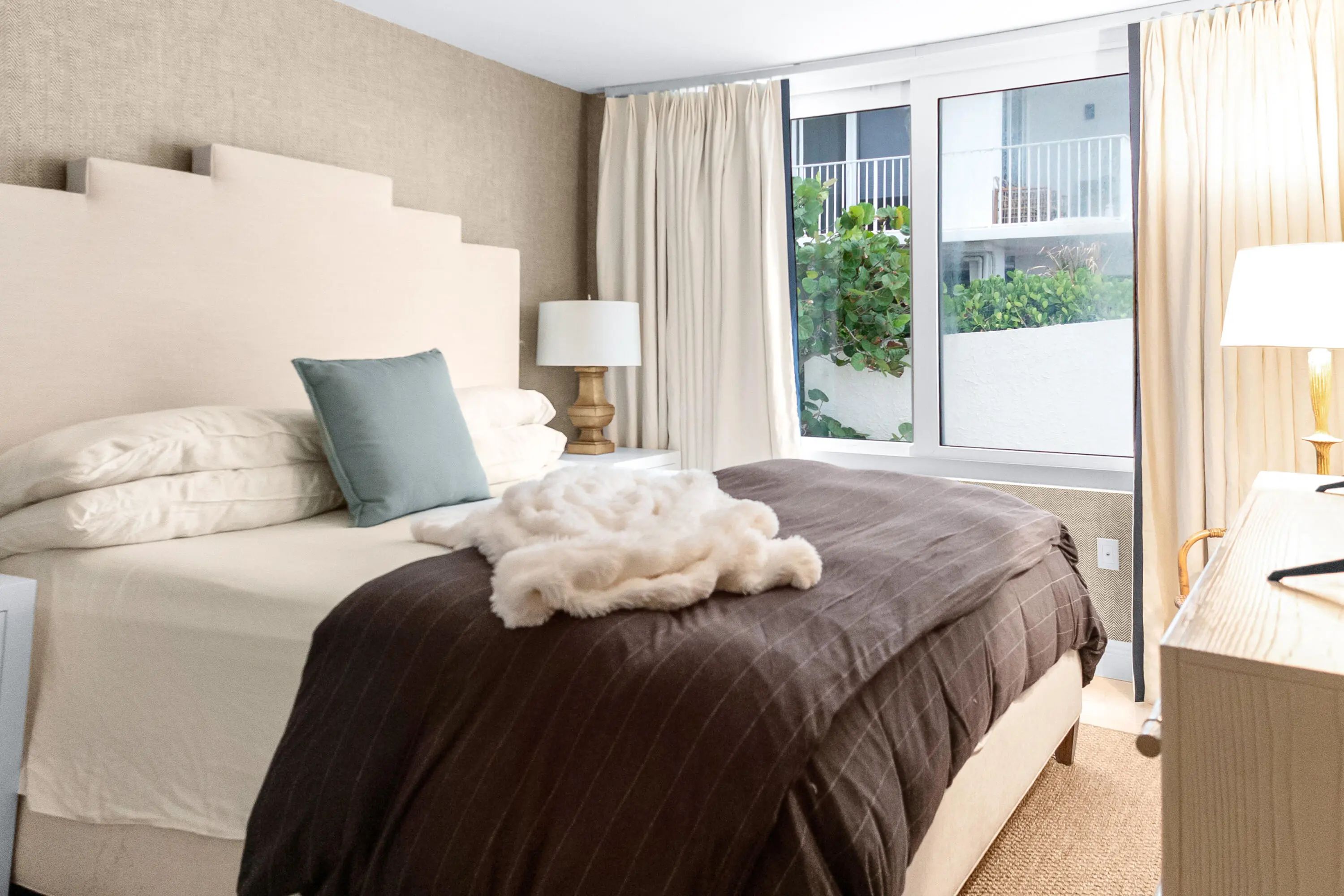 3590 S Ocean Boulevard #101, South Palm Beach, FL, 33480