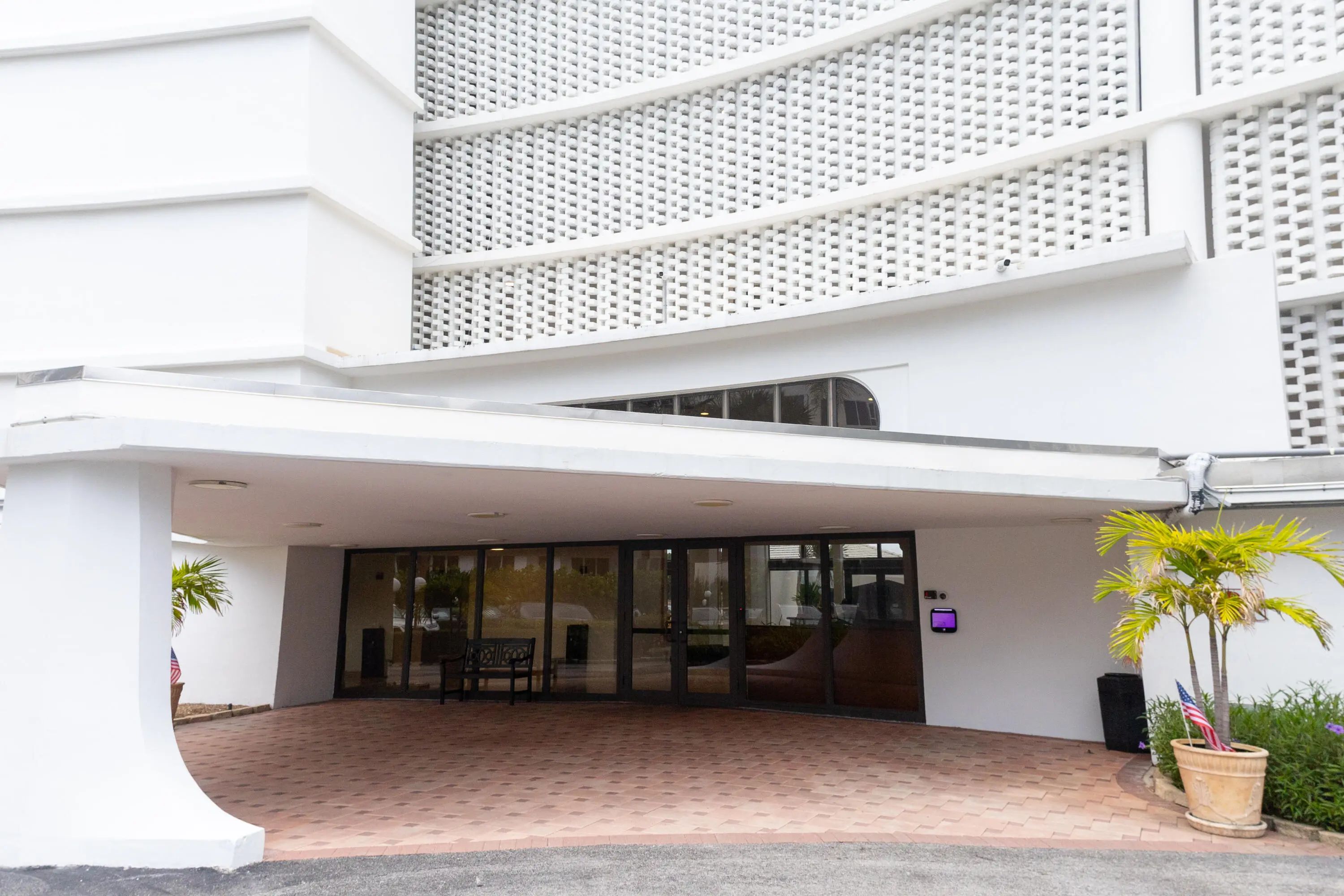3590 S Ocean Boulevard #101, South Palm Beach, FL, 33480