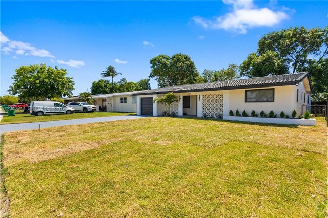 3 of 50 - 2431 Sabal Palm Drive, Miramar, FL