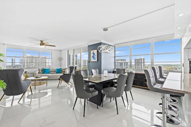 4 of 19 - 2851 Ne 183rd Street #2117, Aventura, FL