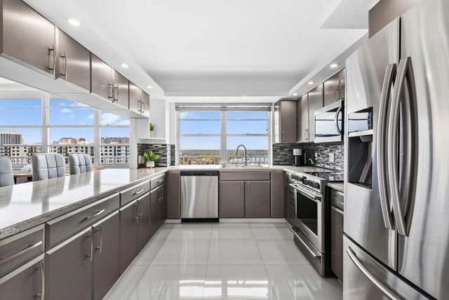 5 of 19 - 2851 Ne 183rd Street #2117, Aventura, FL