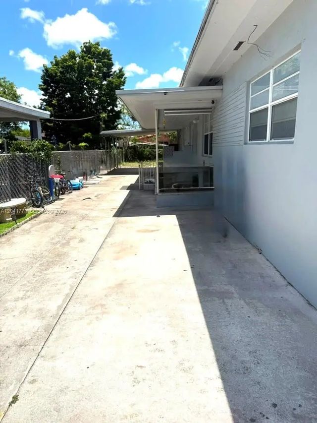 2 of 9 - 42 E 13th Street, Hialeah, FL
