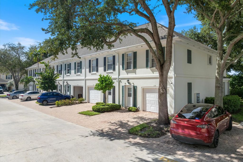 336 Legare Court, Jupiter