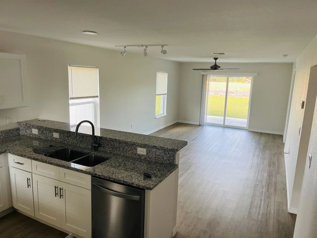 5 of 9 - 7056 San Benito Drive, Sebring, FL