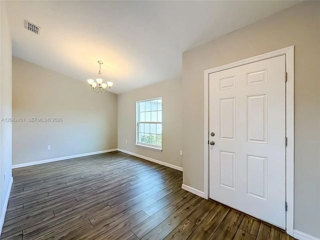 4 of 30 - 666 Sw Jeanne Avenue, Port St. Lucie, FL