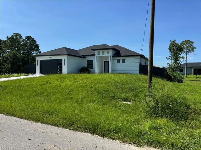 4 of 45 - 3901 3rd Street Sw, Lehigh Acres, FL