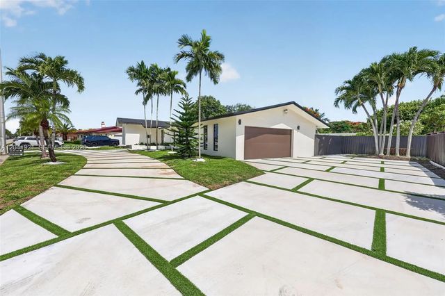 8430 Sw 88th Street, Miami
