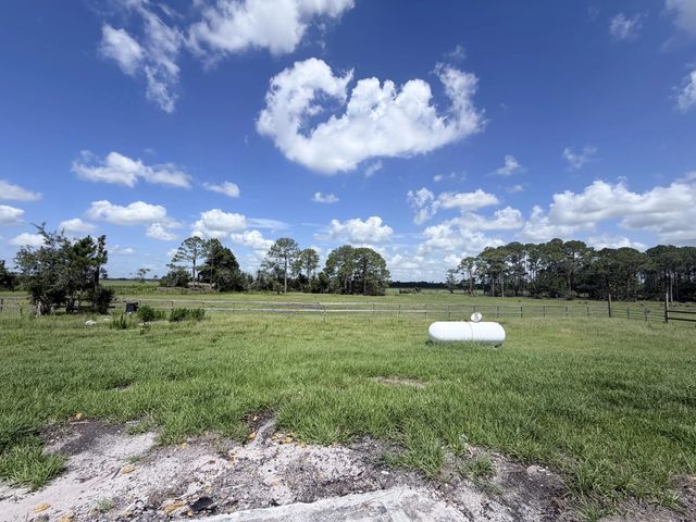 4 of 14 - 12271 Ne 124th Avenue, Okeechobee, FL