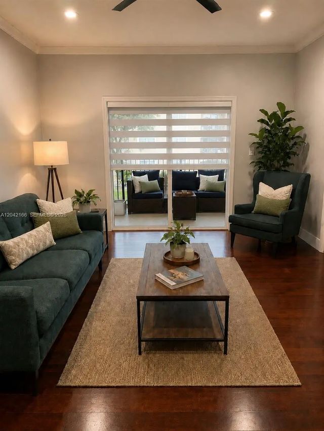 N/A, Pembroke Pines