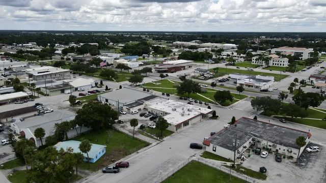 5 of 11 - 203 Sw 3rd Avenue, Okeechobee, FL