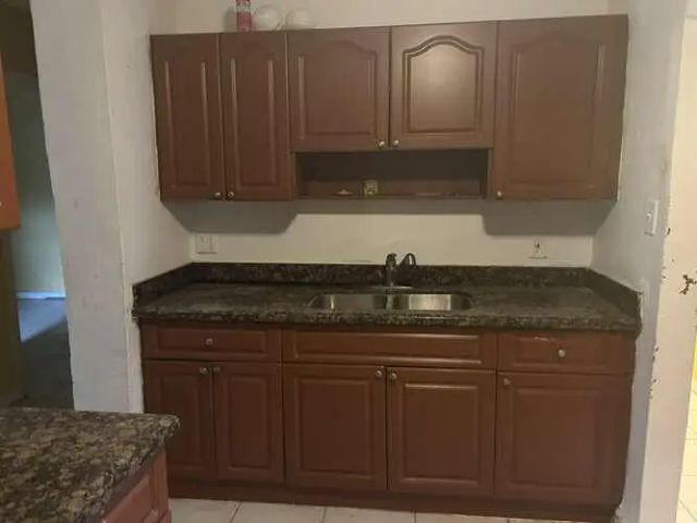 3 of 10 - 1226 Nw 23rd Terrace, Fort Lauderdale, FL