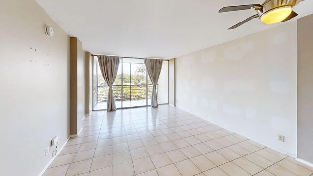 5 of 17 - 108 Royal Park  Drive #unit 4e, Oakland Park, FL