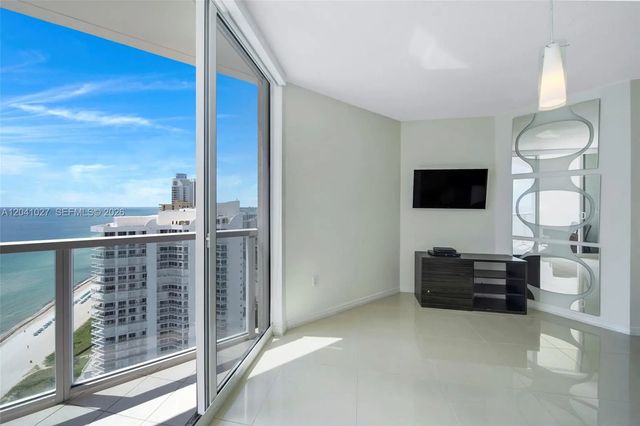 4 of 33 - 16699 Collins Avenue #3309, Sunny Isles Beach, FL