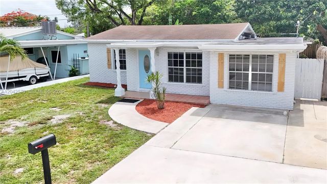 2 of 22 - 5217 Ne 2nd Avenue, Oakland Park, FL