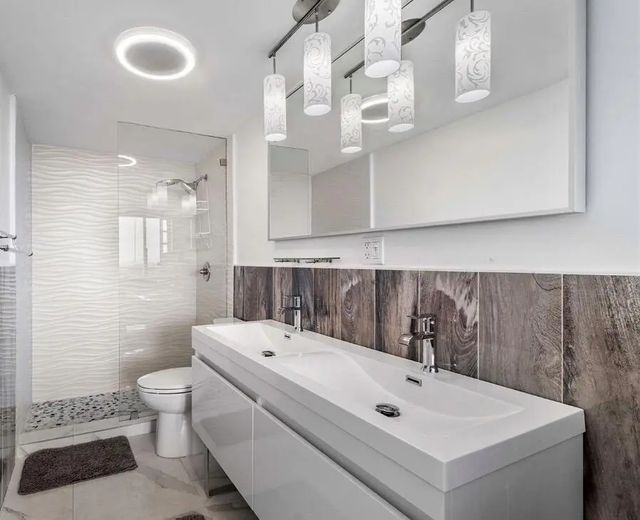 4 of 16 - 1720 Harrison Street #15a, Hollywood, FL