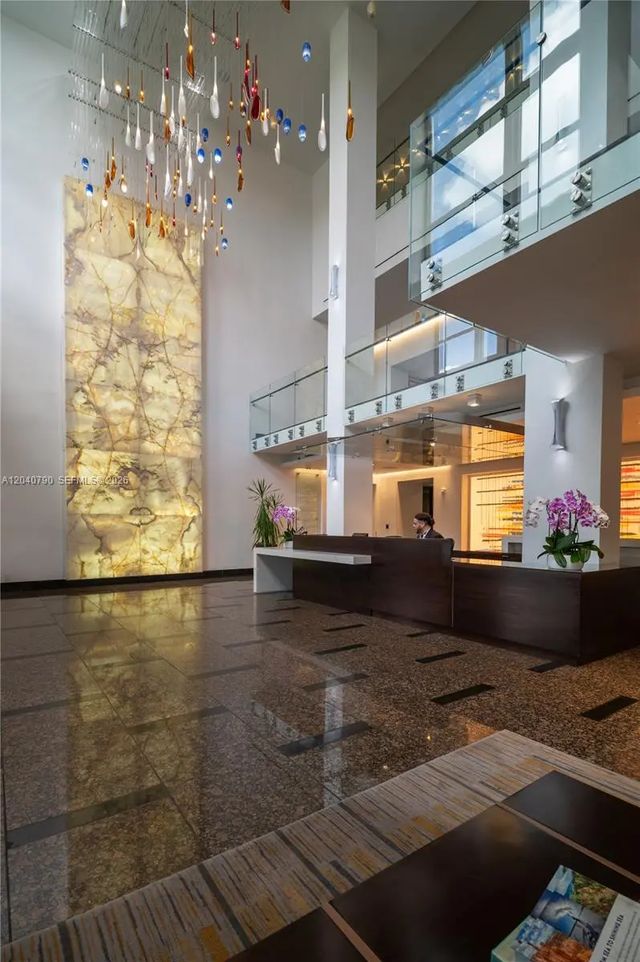 4 of 81 - 1581 Brickell Avenue #ph104, Miami, FL