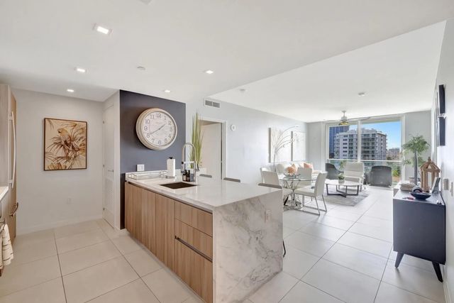 3 of 38 - 401 N Birch Road #703, Fort Lauderdale, FL