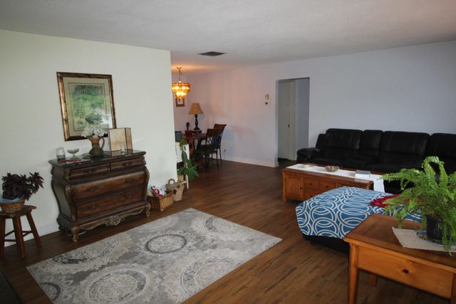 4 of 19 - 4914 Nw 49th Road, Tamarac, FL